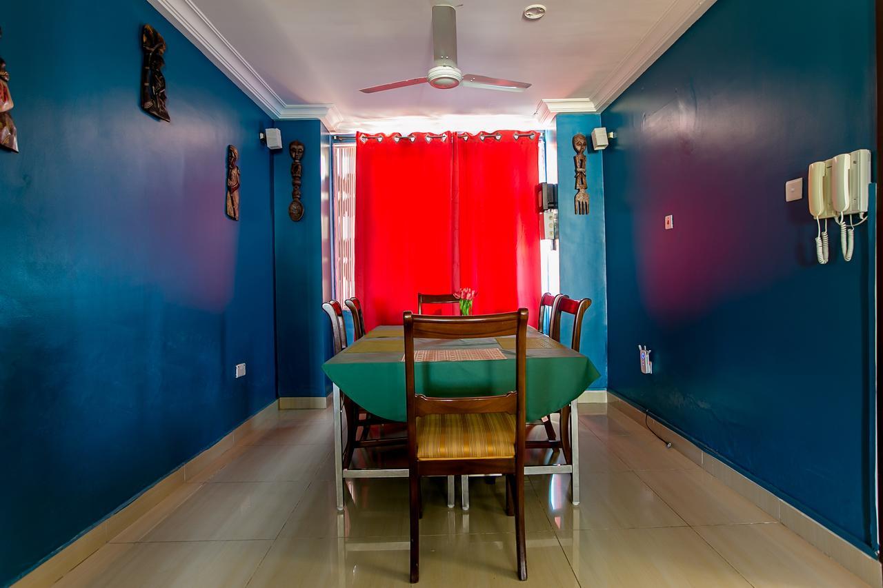 @Home Boutique B&B Hostel And Suite Akra Dış mekan fotoğraf